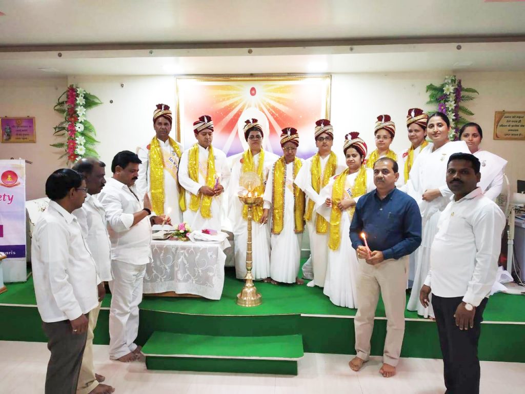 “Social service campaign – Jammu to Mumbai – 28th April to 16th June, 2019” reached Beed on 09 June 2019.