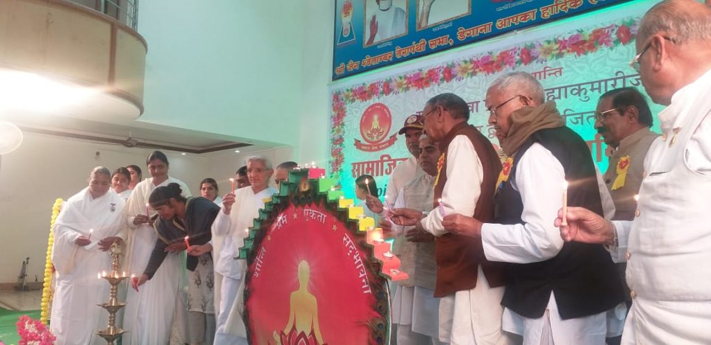 ब्रह्माकुमारीज़ के समाज सेवा प्रभाग द्वारा डेगाना तहसील के अलग-अलग क्षेत्र के 200 समाजसेवियों का सम्मान