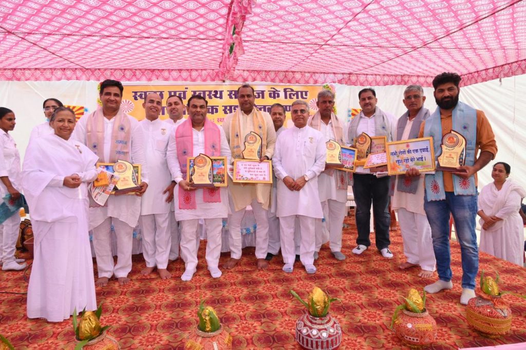 श्रीनगर गढ़वाल (उत्तराखंड), गौचर (उत्तराखंड), पौड़ी (उत्तराखंड), चरखी दादरी (हरियाणा), असंध (हरियाणा) आदि विभिन्न जगहों पर आयोजित  
